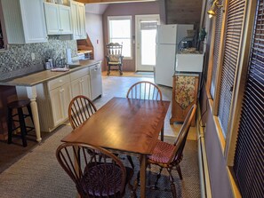Dining - Exceptional 2 bedroom, 2 bathroom rental in an Historic building - Wells Beach (Wells)