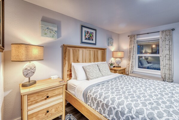 2 bedrooms, free WiFi, bed sheets - S2 - Cowabunga - Surf Inn - 2 Bed 2 Bath (Netarts)