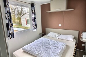 Trailer, 4 quartos (215) | Individualmente decorados, individualmente mobiliados