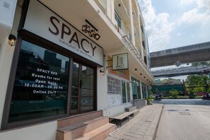 Exterior - Spacy BKK (Bangkok)