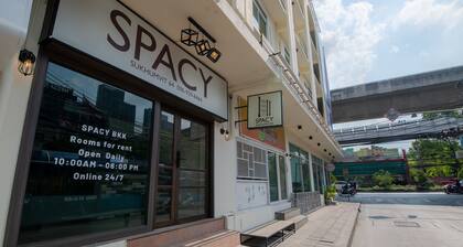 Spacy BKK