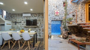 Superior Villa, Garden View | Living area | Flat-screen TV - Stone Nest Villas (Duraševici)