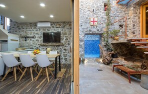 Superior Villa, Garden View | Living area | Flat-screen TV - Stone Nest Villas (Duraševici)