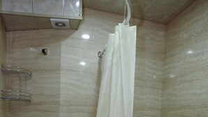 Bathroom - Hosthub - Apartment G.Sundukiani Street (Tbilisi)