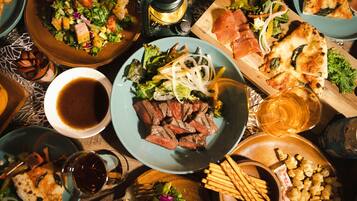 Bureau, Wi-Fi gratuit, draps fournis