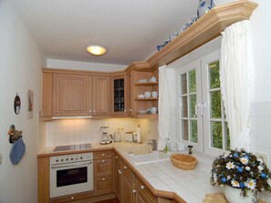 Køleskab, ovn, opvaskemaskine