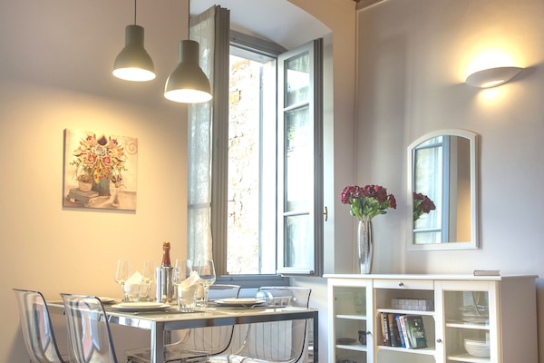 Deluxe Apartment, City View | Living area | Flat-screen TV