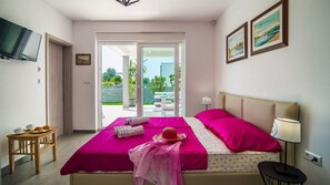 Villa, 3 Bedrooms, Private Pool | 3 bedrooms, in-room safe, desk, soundproofing - Villa Francesca (Svetvincenat)