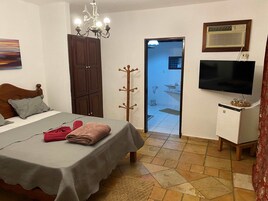 Suite Deluxe | 1 dormitorio, escritorio, espacio para trabajar con un portátil