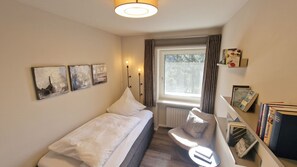 3 bedrooms, WiFi