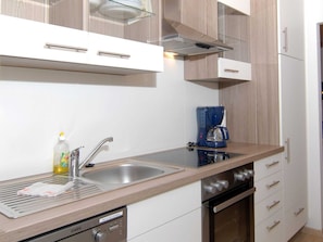 Køleskab, ovn, opvaskemaskine