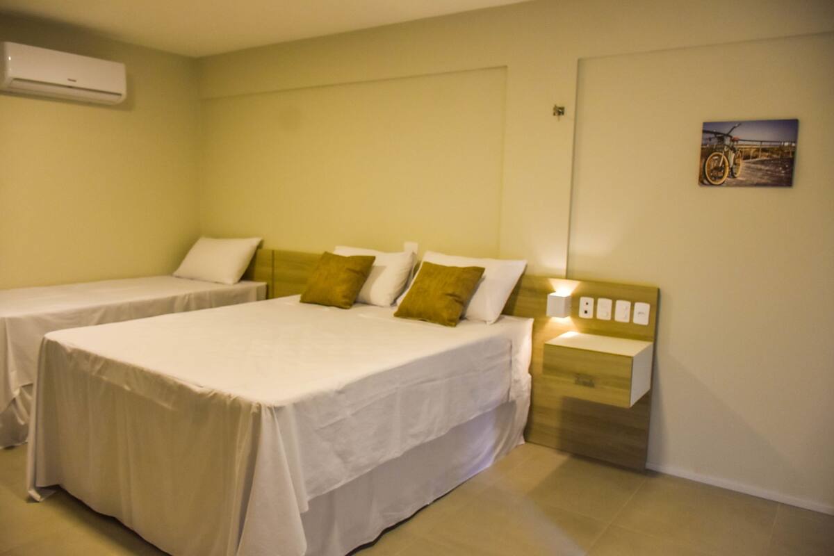 Blackout drapes, WiFi (free), bed sheets