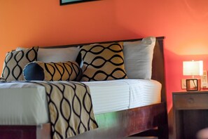3 Schlafzimmer, Verdunkelungsvorhänge, schallisolierte Zimmer