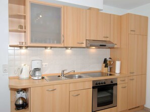 Kühlschrank, Ofen, Geschirrspüler
