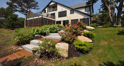 Sunny Popham Beachfront House located on the best beach in Maine