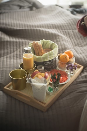 Tägliches inbegriffenes kontinentales Frühstück