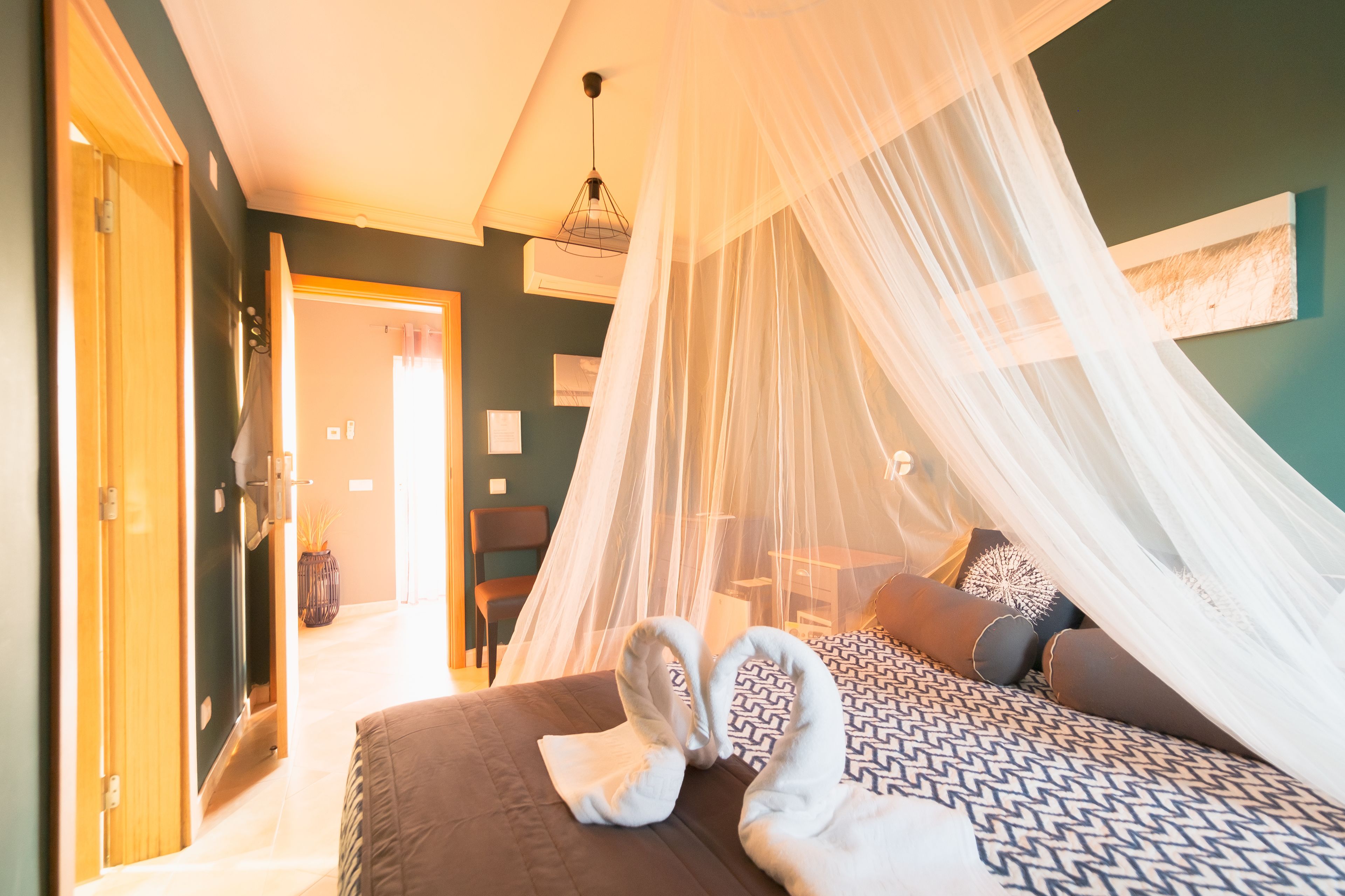 minibar, in-room safe, desk, blackout curtains