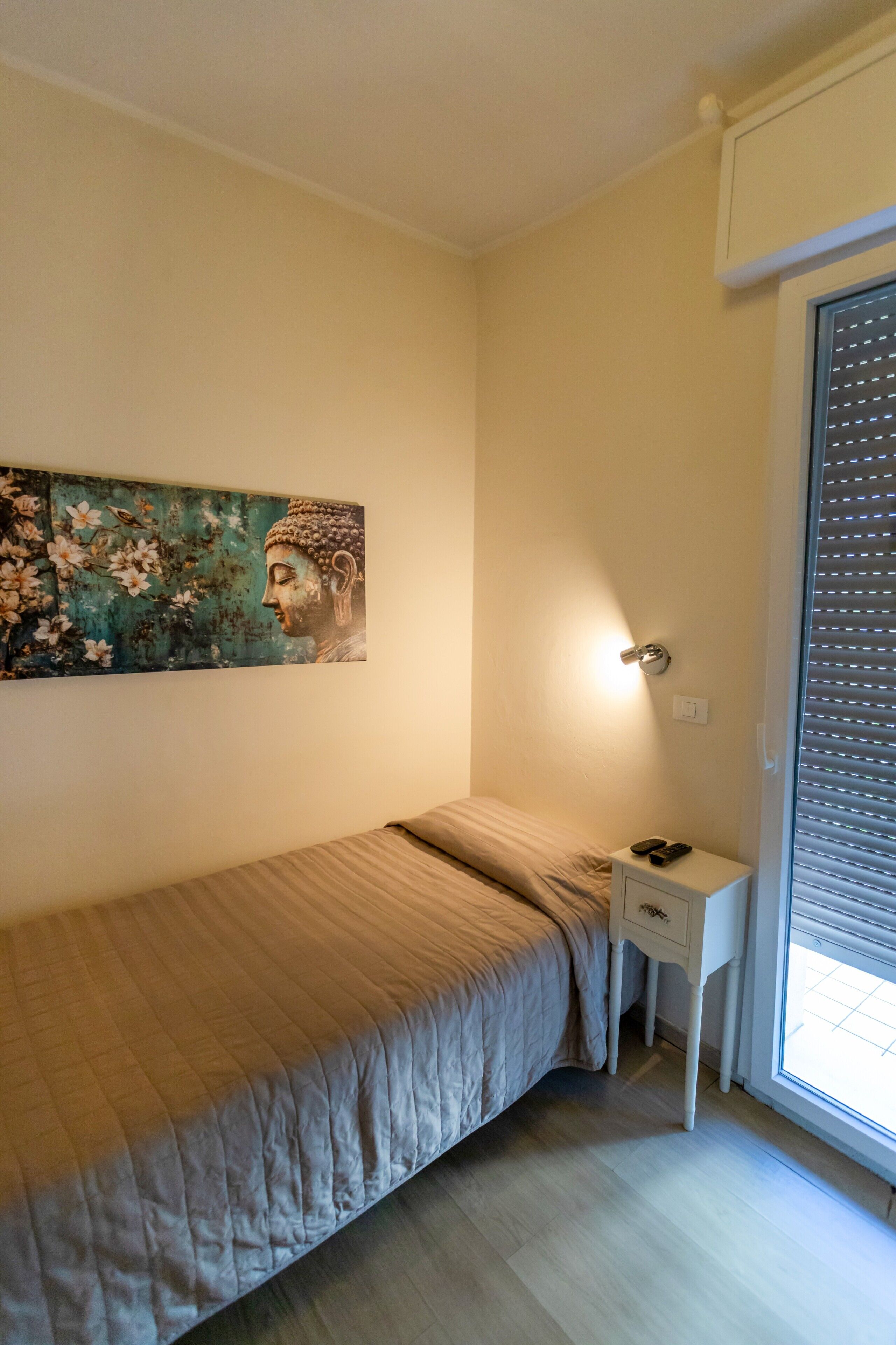 Basic Double Room Single Use, 2 Twin Beds | Soundproofing, free WiFi