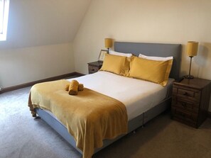 Superior Room, Non Smoking, River View | Premium bedding, free WiFi, bed sheets - The Ship Inn (Spalding)