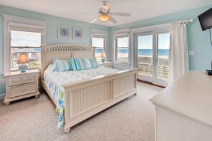 5 bedrooms, free WiFi, bed sheets - Oceanfront w/ Pool, Hot Tub, Elevator, Theater, Game & Media Room (Waves)