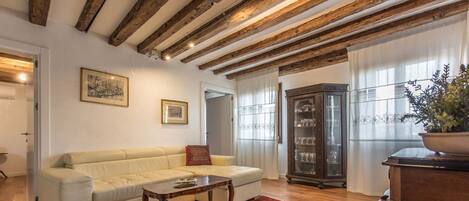 Apartment, 2 Bedrooms | Living area