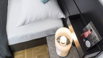 Design Apartment, 1 Bedroom, City View (incl. 60€ cleaning fee) | 1 bedroom, individually decorated, individually furnished, desk