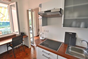 Apartment, 2 Bedrooms, Non Smoking | Private kitchen | Full-size fridge, microwave, stovetop, dishwasher - Apartment Quarole With Pool (Cavaion Veronese)
