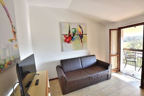 Living area - Apartment Rosa Cinderella With Pool (Lazise)