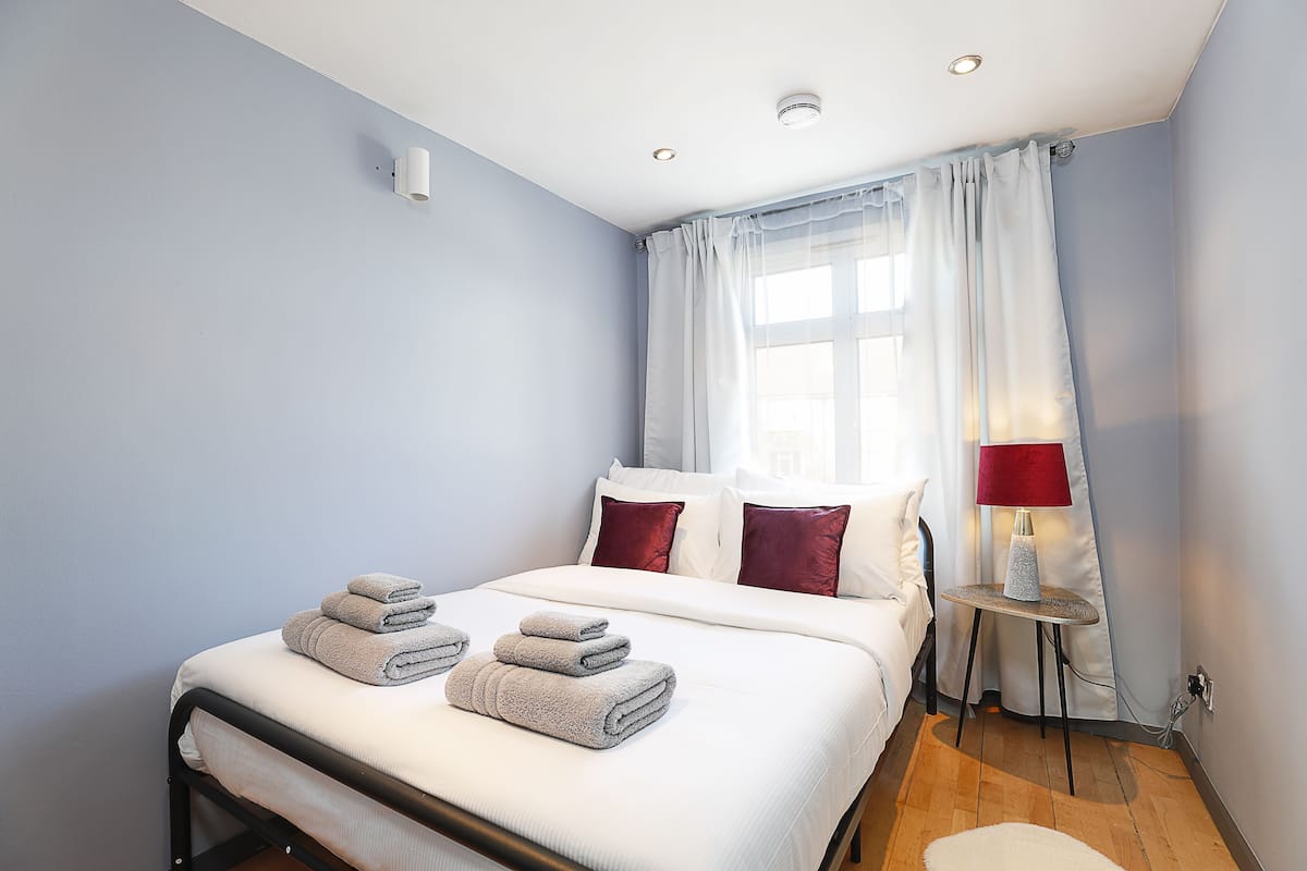Club Apartment, Multiple Beds, City View
