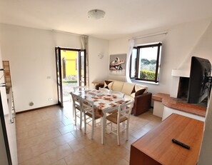 Living area - Apartment Rosa Sweet Sara With Pool (Lazise)