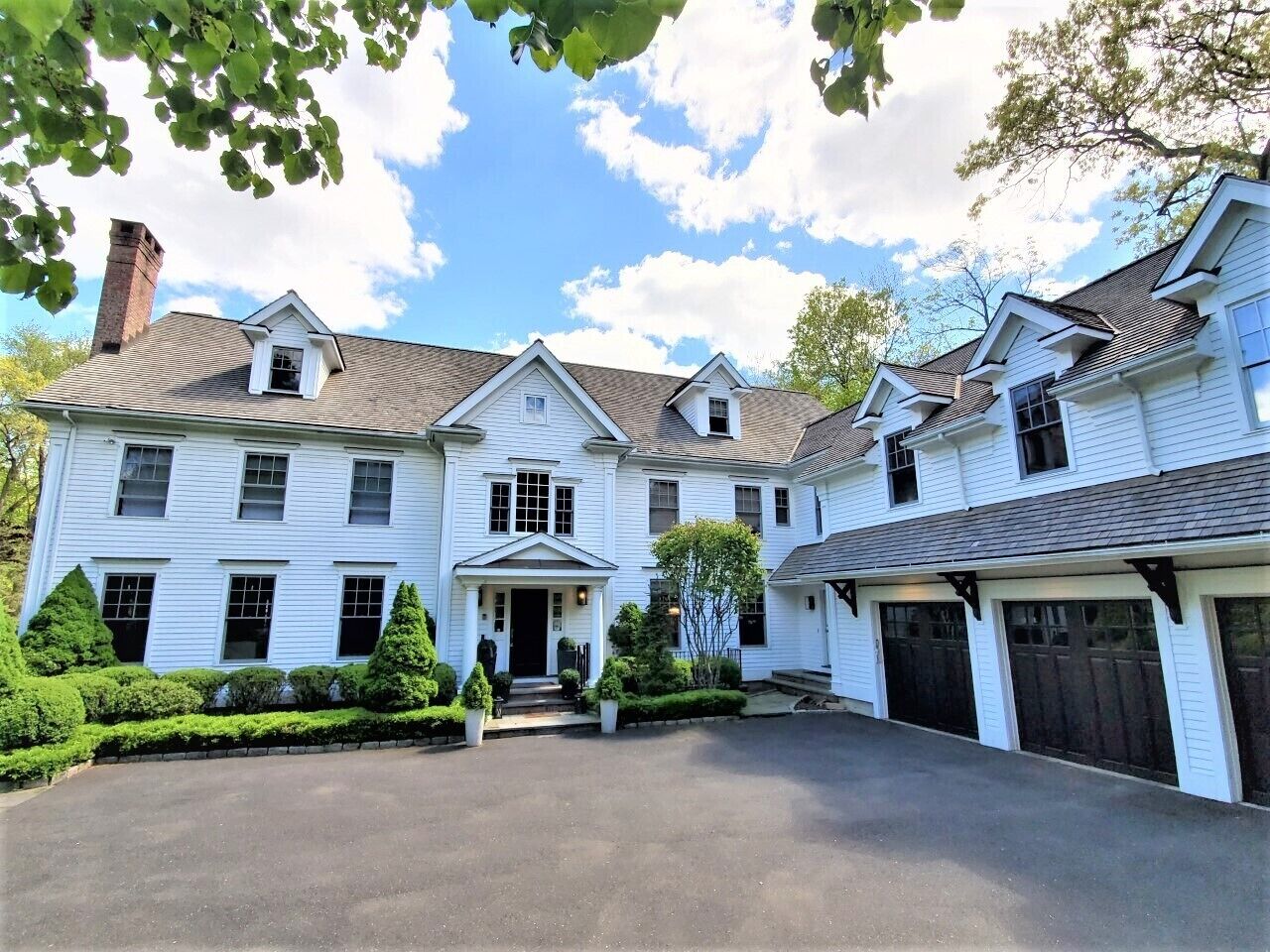 A private summer compound in Westport, CT - total seclusion yet close to it all