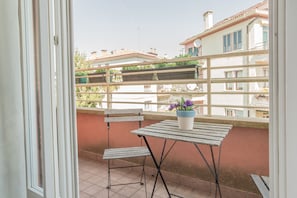 アパートメント 2 ベッドルーム | バルコニー