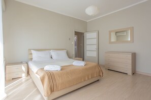 Apartment, 2 Bedrooms | 2 bedrooms, free WiFi, bed sheets - Lido Venezia - Via Zulian 5 (Venice)