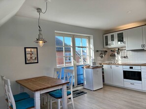 Kühlschrank, Ofen, Geschirrspüler