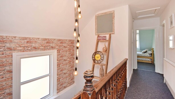 Superior-Apartment, eigenes Bad, Stadtblick | Innenbereich