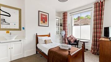 Standard Single Room, Shared Bathroom (2) | 1 bedroom