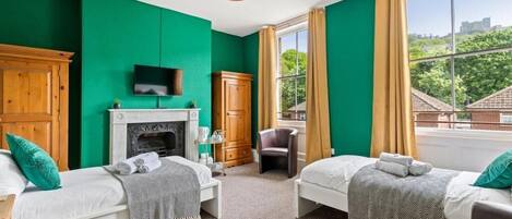 Chambre Économique avec lits jumeaux, salle de bains commune | 1 chambre