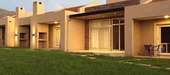 Parque Los Nogales Apart Hotel