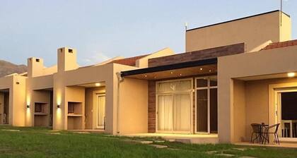 Parque Los Nogales Apart Hotel