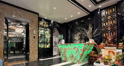 Rio Hotel