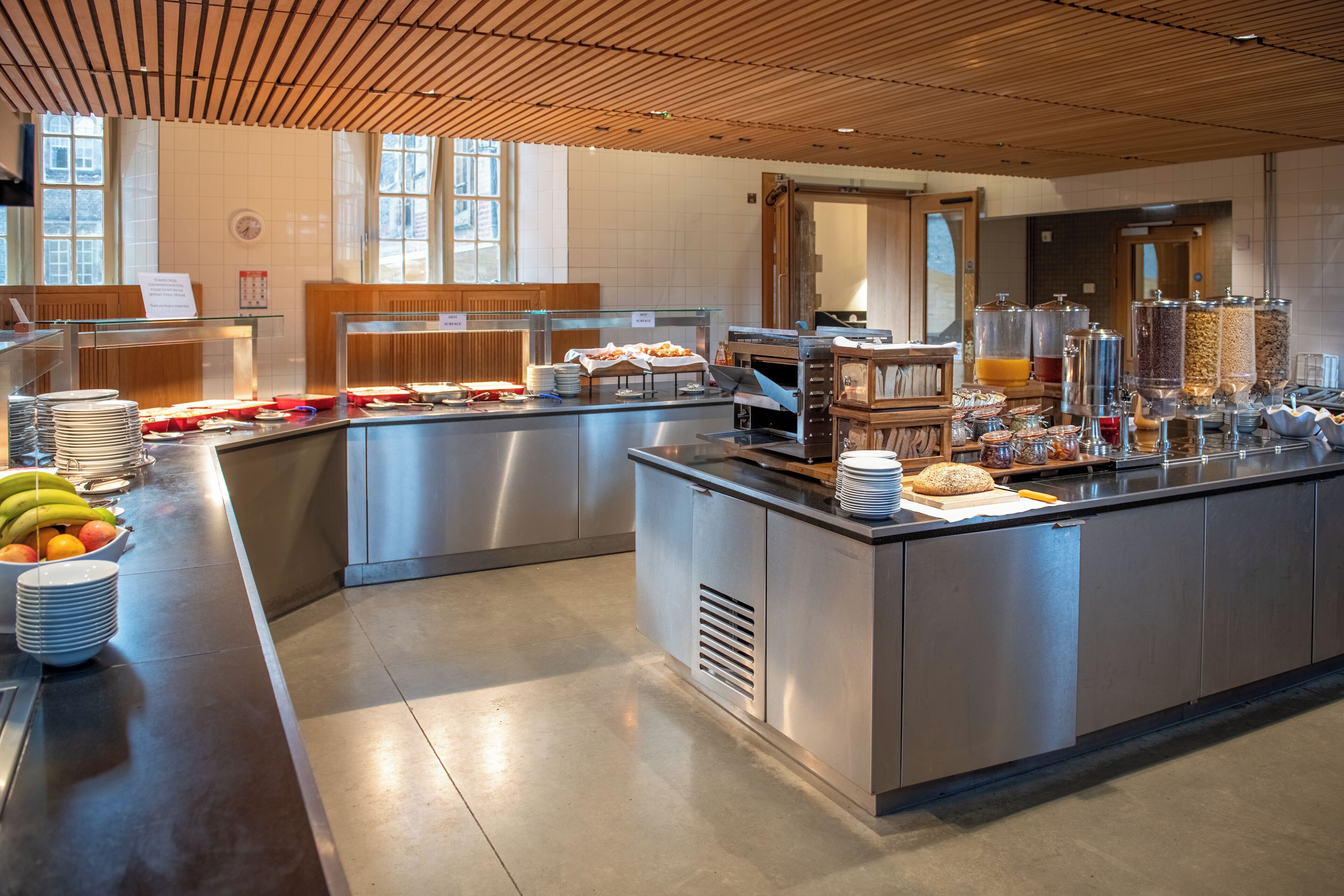 Déjeuner continental gratuit tous les jours