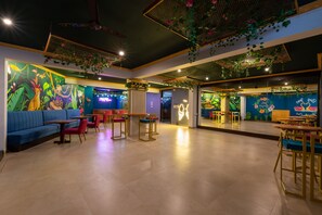 Game room - 10 Bedroom Private Pool Villa in Calangute with Jacuzzi, Kids Pool, Mini Golf (Calangute)