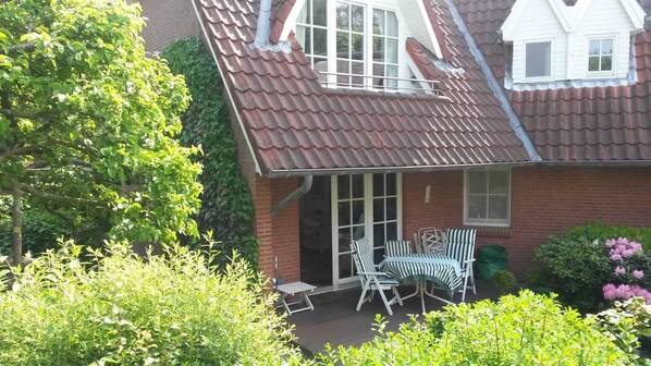 تناول الطعام بالخارج