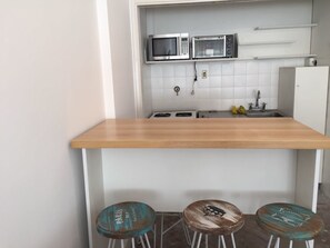 City-Studio | Wohnbereich | Smart-TV