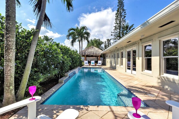 Indoor pool, outdoor pool