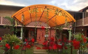 Ngoại thất