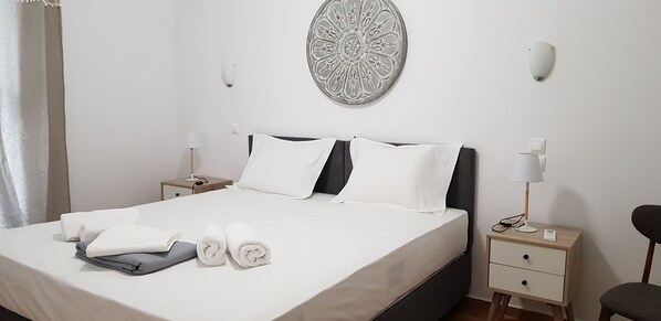 Apartment, 2 Bedrooms | 1 bedroom, Egyptian cotton sheets, premium bedding, laptop workspace