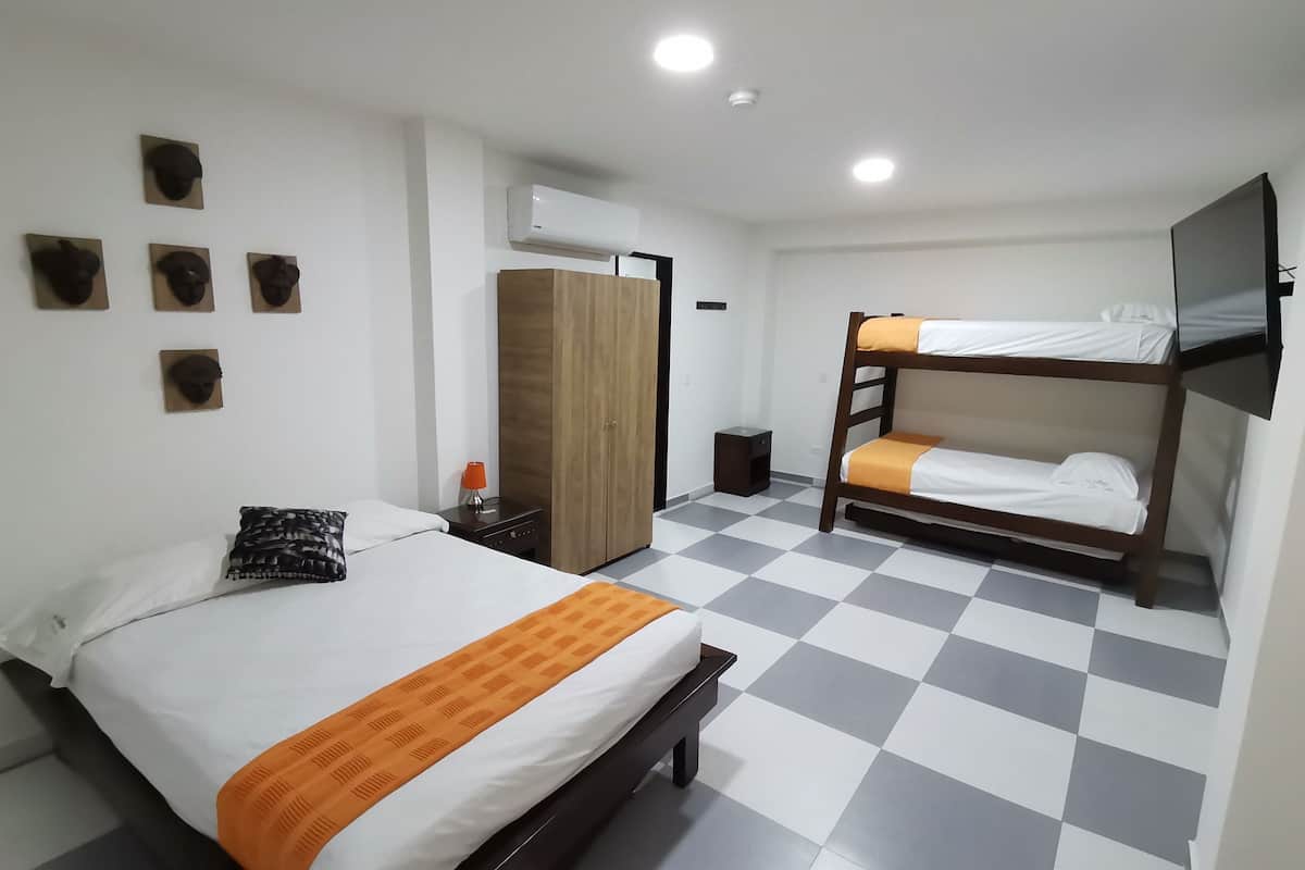 Standard Triple Room | Premium bedding, soundproofing, free WiFi, bed sheets