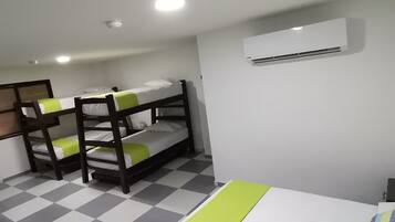 Standard Quadruple Room | 1 bedroom, premium bedding, soundproofing, free WiFi
