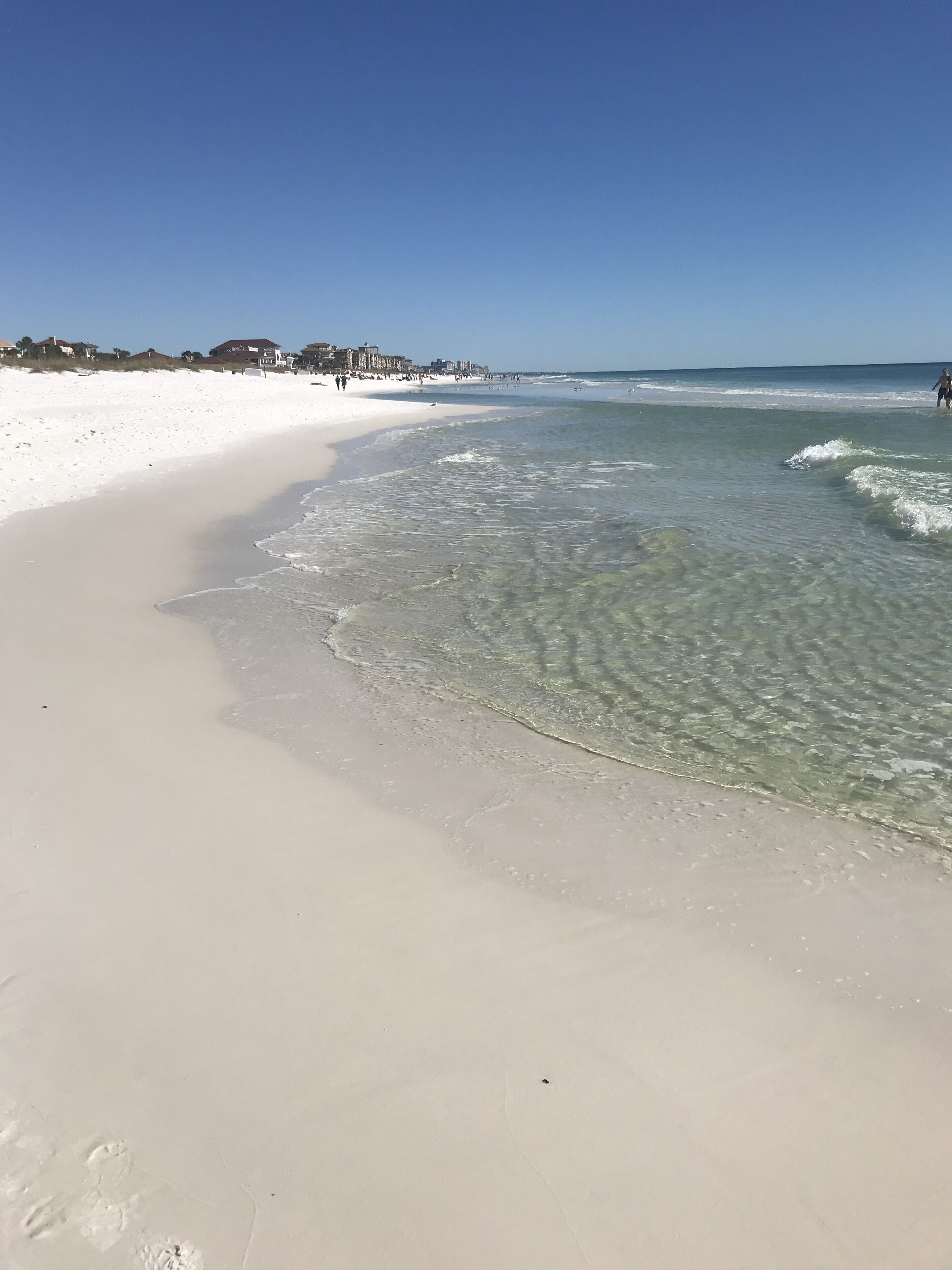Beach nearby, sun loungers